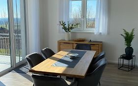 FeWo Günztalblick - Ruhige Lage -125 qm - neu und komfortabel - große Terrasse